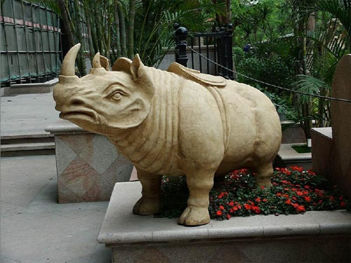 动物雕塑